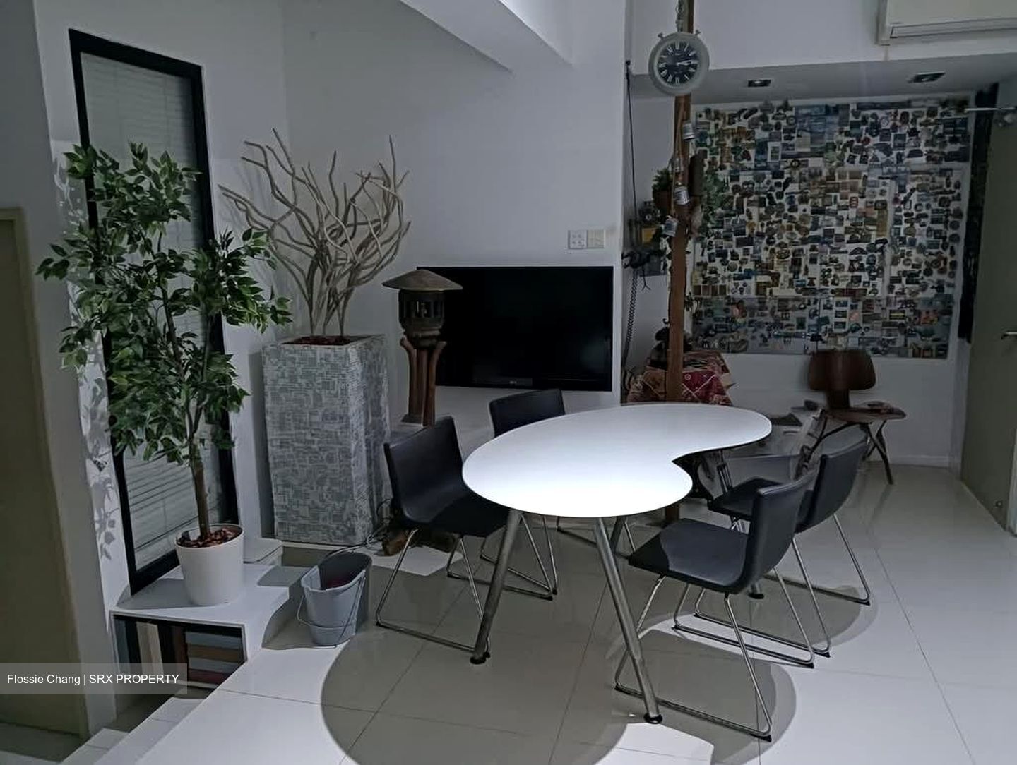 Lakepoint Condominium (D22), Condominium #580128971